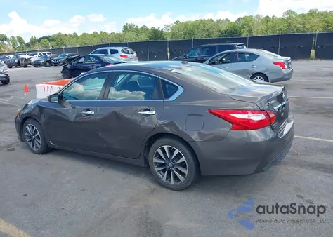 2017 Nissan Altima 2.5 Sv z USA, uszkodzony, nr VIN 1N4AL3AP5HC199362